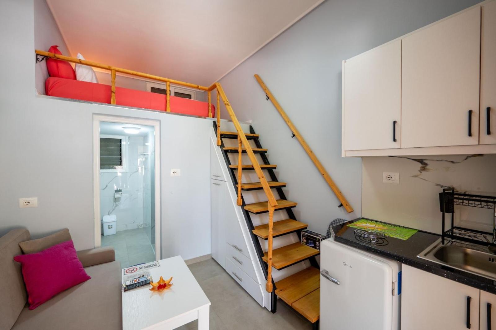 Basho Apartment *